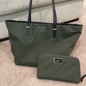 Kate Spade Wilson Road Margareta Tote Bag and matching zip around wallet.